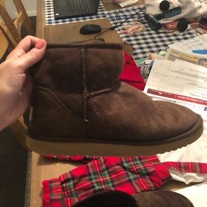 Brown Low Uggs